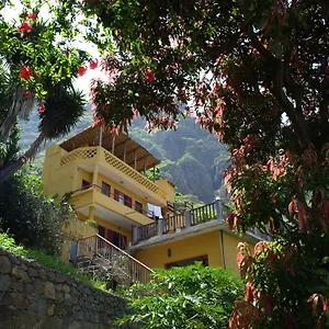 Bed and breakfast Casa Cavoquinho, Paul